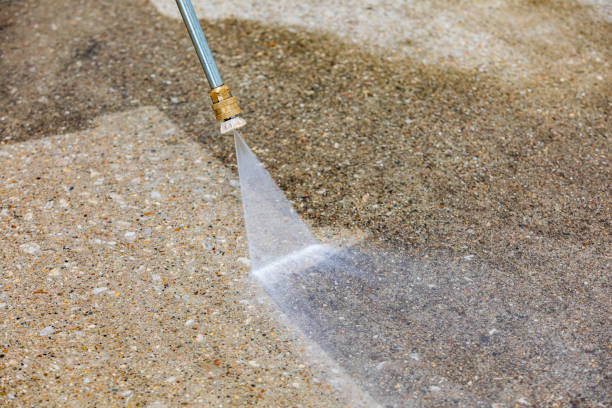 Best Parking Lot and Garage Cleaning  in Huntingdon, TN